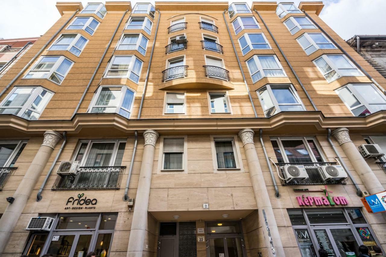 Bpr Vivid Downtown Vibe With Balcony Apartment Будапеща Екстериор снимка